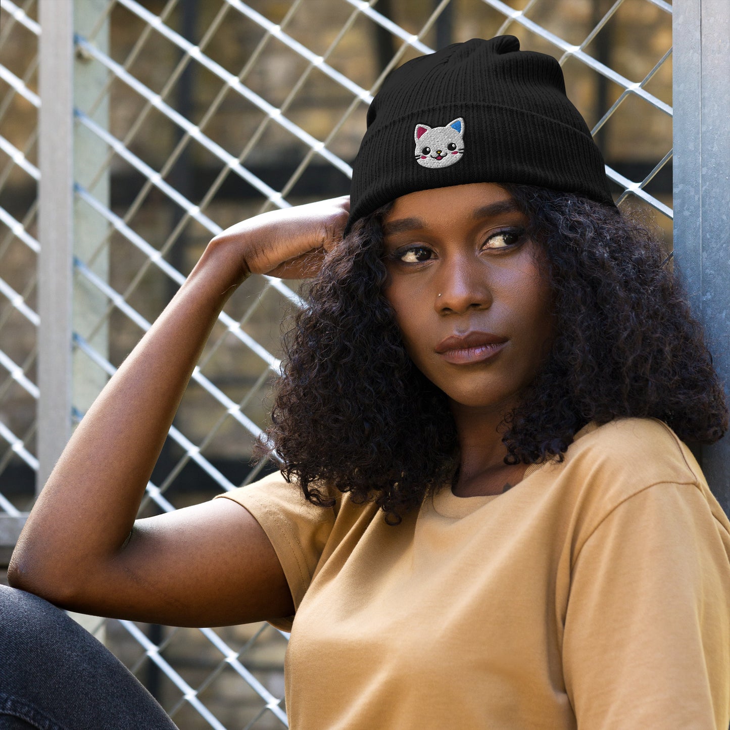 Organic Ribbed Beanie Meow Market Logo