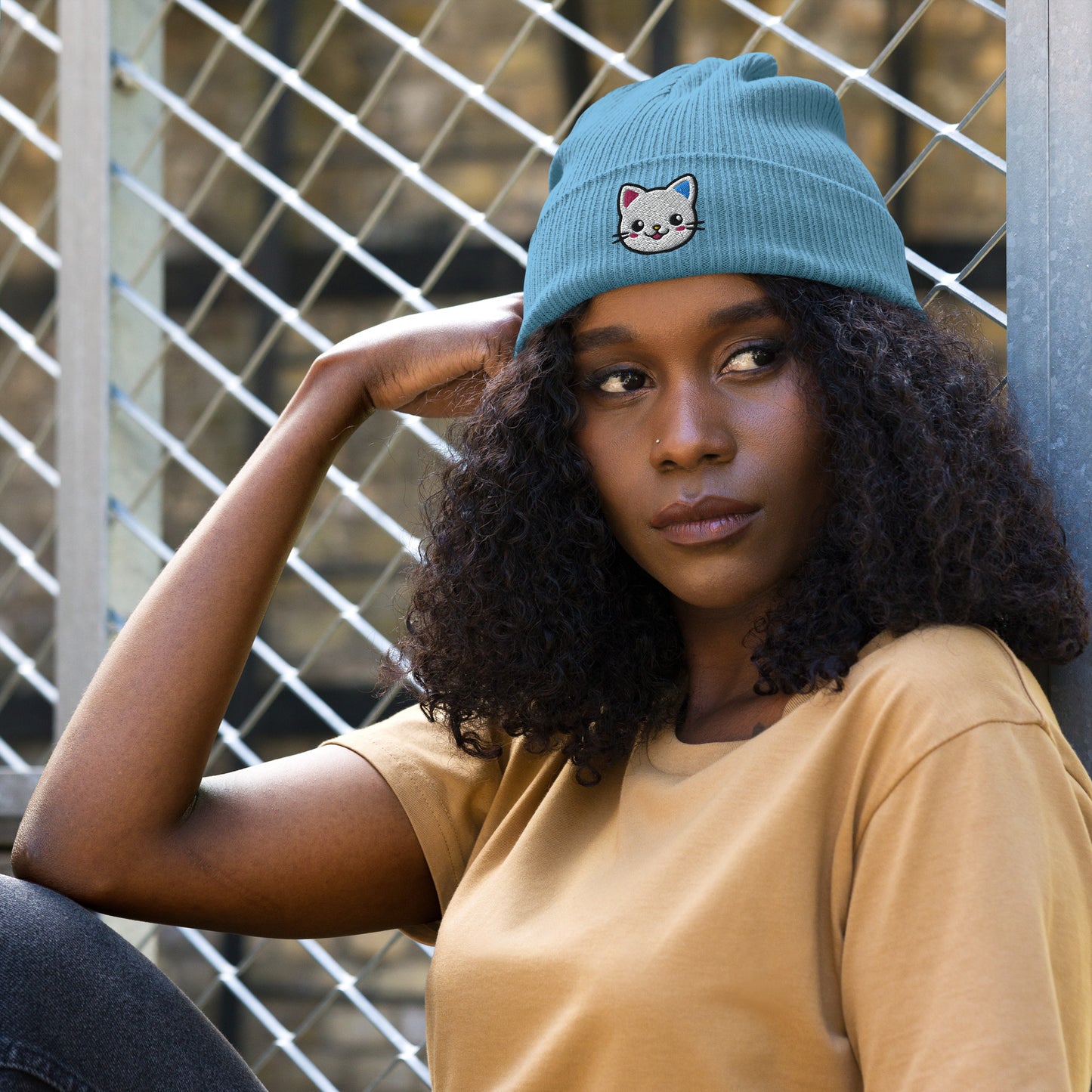 Organic Ribbed Beanie Meow Market Logo